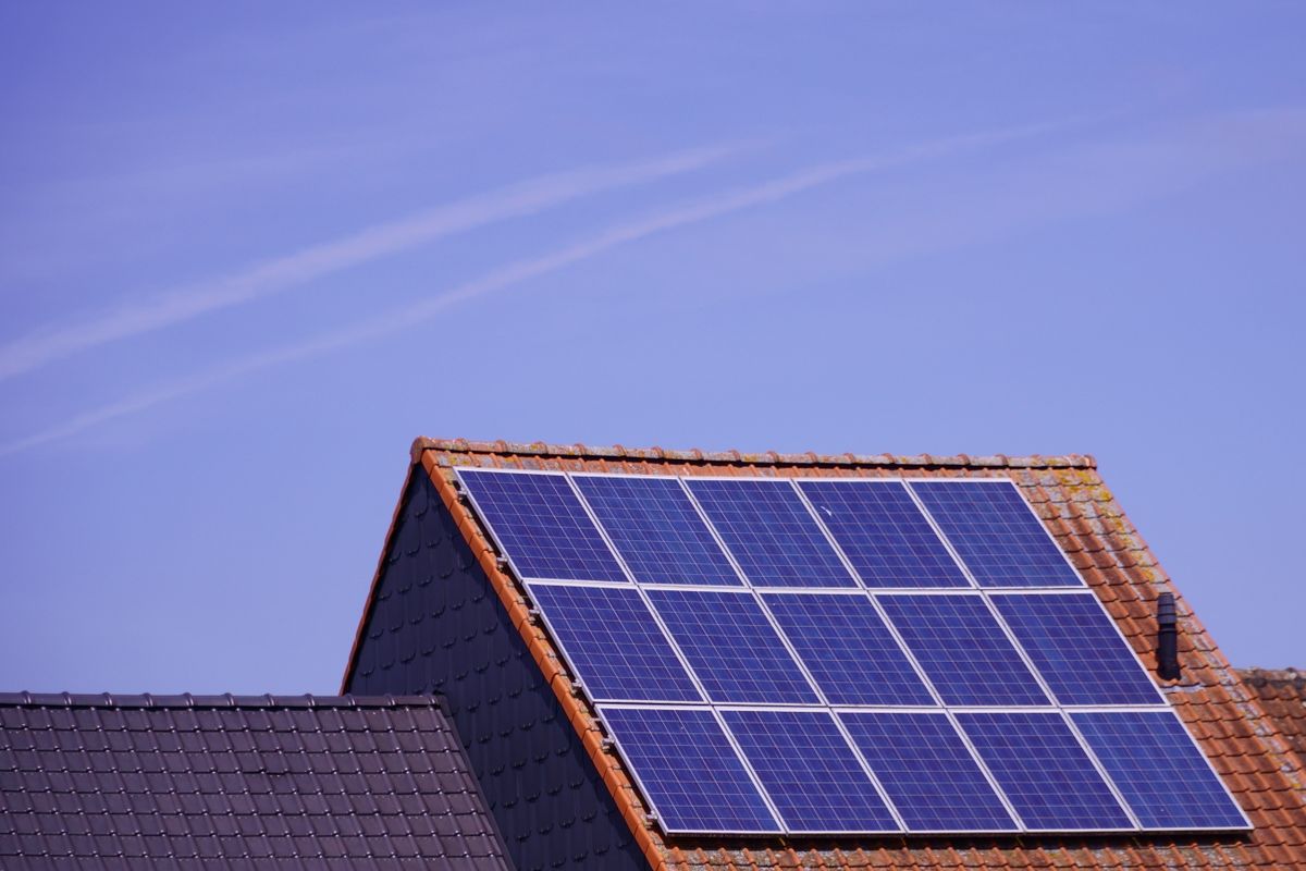 Panneaux solaires en autoconsommation : prix et rentabilité en 2024